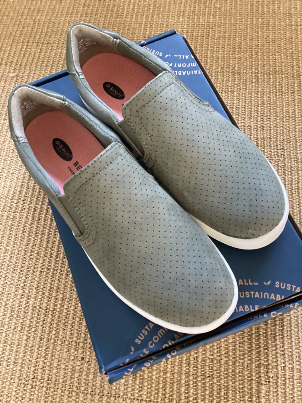 NIB Dr Scholls Madison Sage Green SLIP ON Sneakers Sz 6